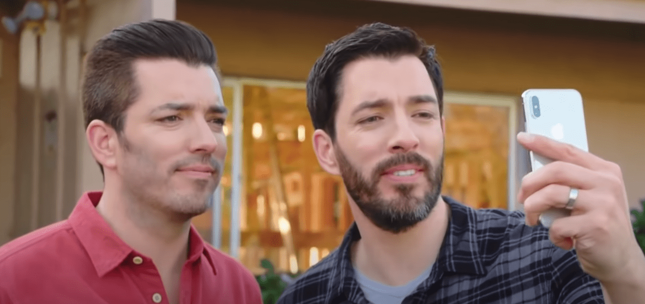 Image Source: YouTube/Nicki Swift - HGTV/Property Brothers
