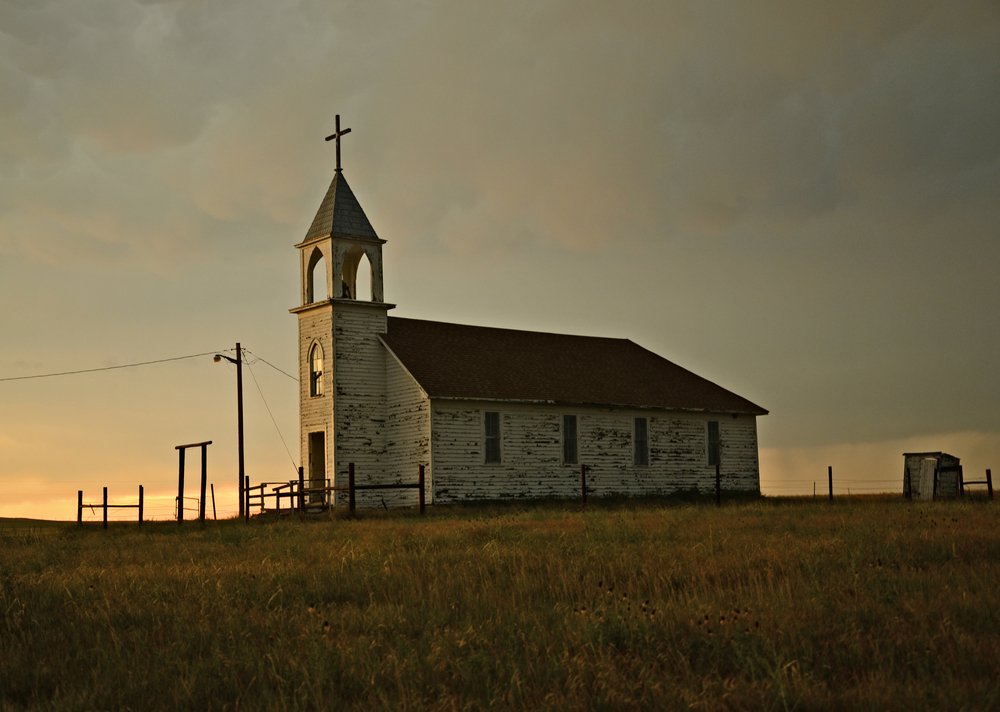 Abandoned church in South Dakota. | Shutterstock