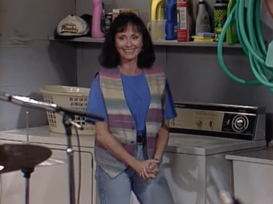 Image Credit: YouTube / SweetValleyHigh1994 Image Credit: YouTube / SweetValleyHigh1994