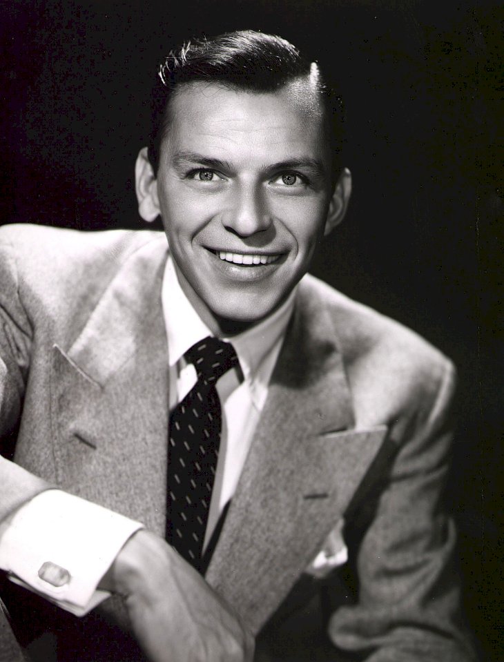 Image Credit: Getty Images / Frank Sinatra at a photo shoot.