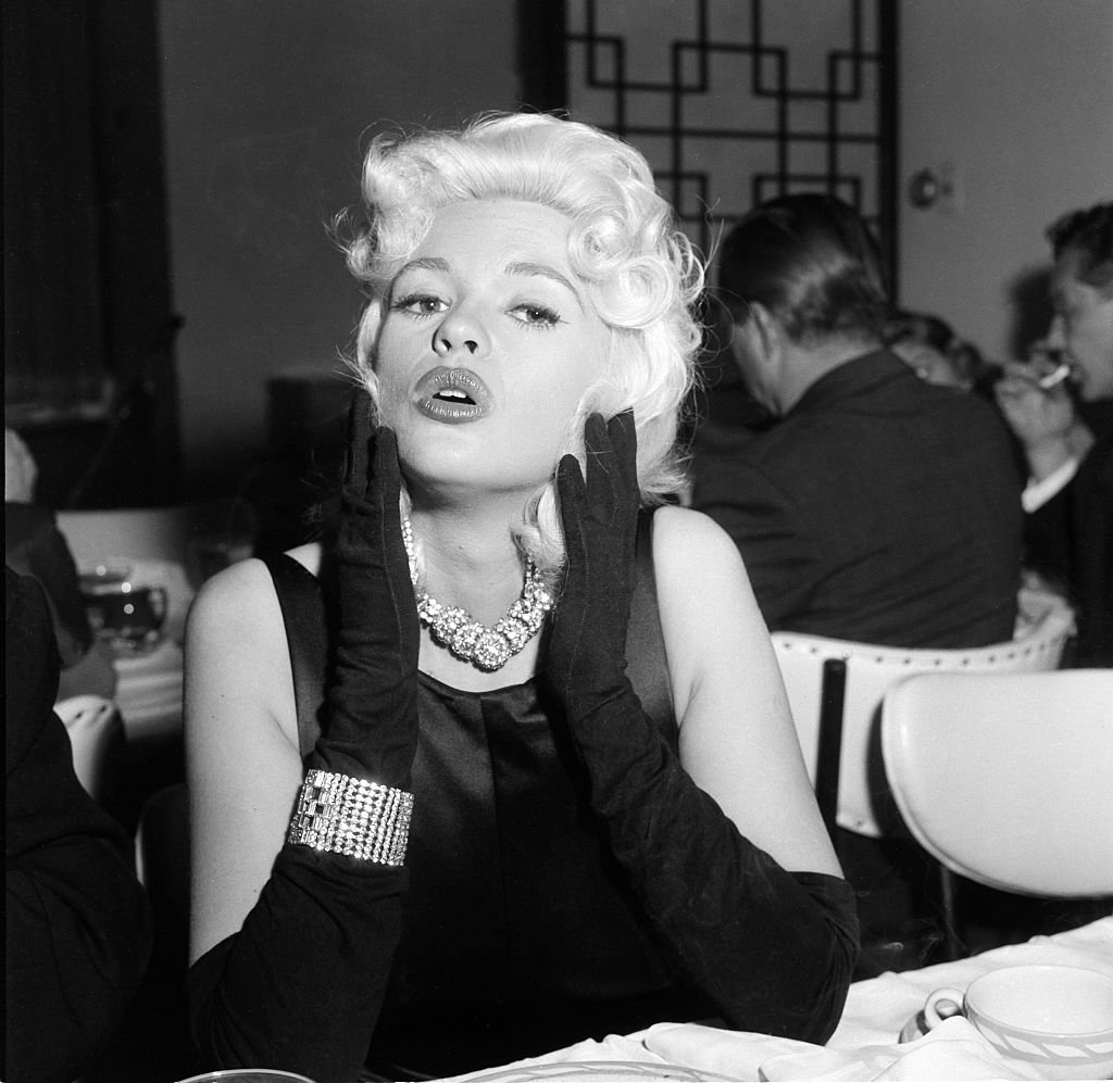 Image Credit: Getty Images / JANUARY 4, 1957: Actress Jayne Mansfield poses during a Liberace party in Los Angeles,California.