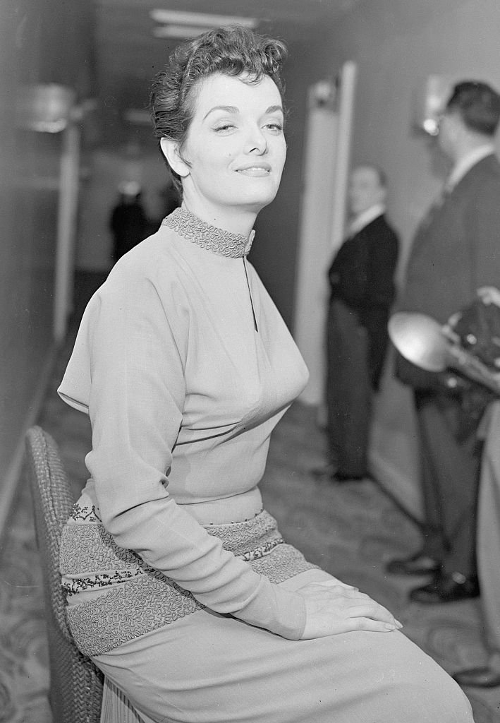 Image Source: Getty Images/Mirrorpix /Jane Russell actress November 1954