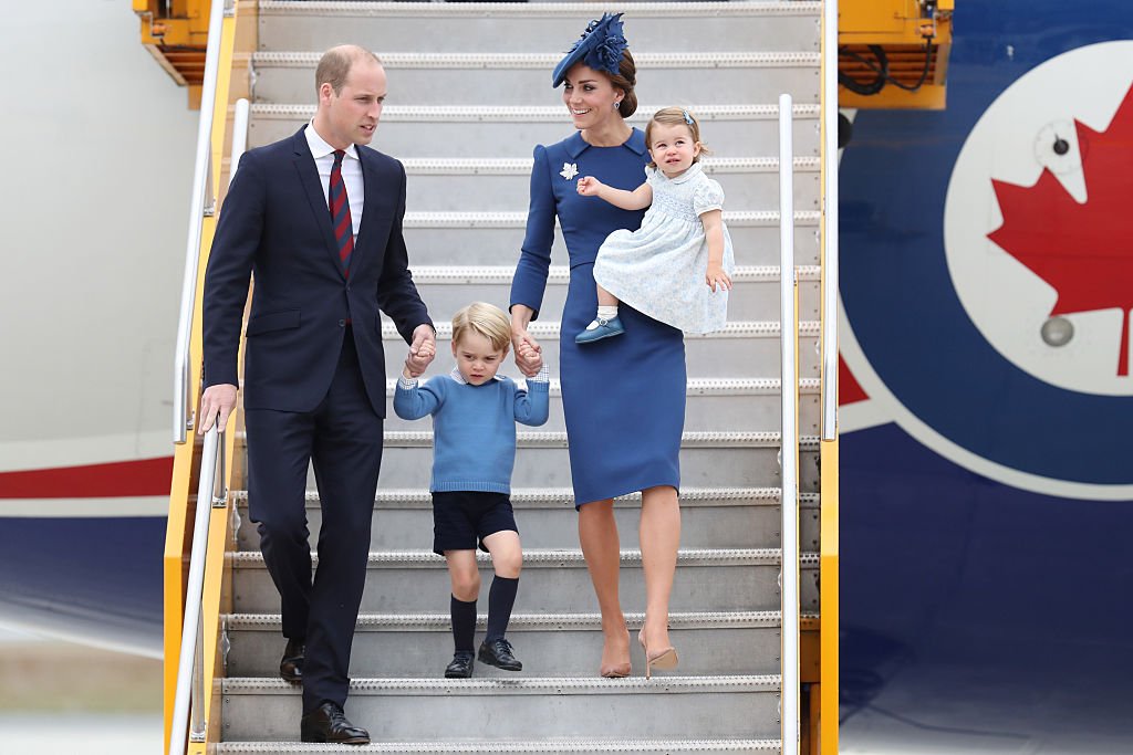 Image Credit: Getty Images / The Cambridge family arrive at the Victoria Airport on September 24, 2016 in Victoria, Canada.