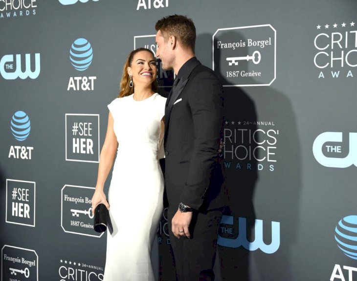 Image Credit: Getty Images / Actors, Chrishell Stause and Justin Hartley on the red carpet.