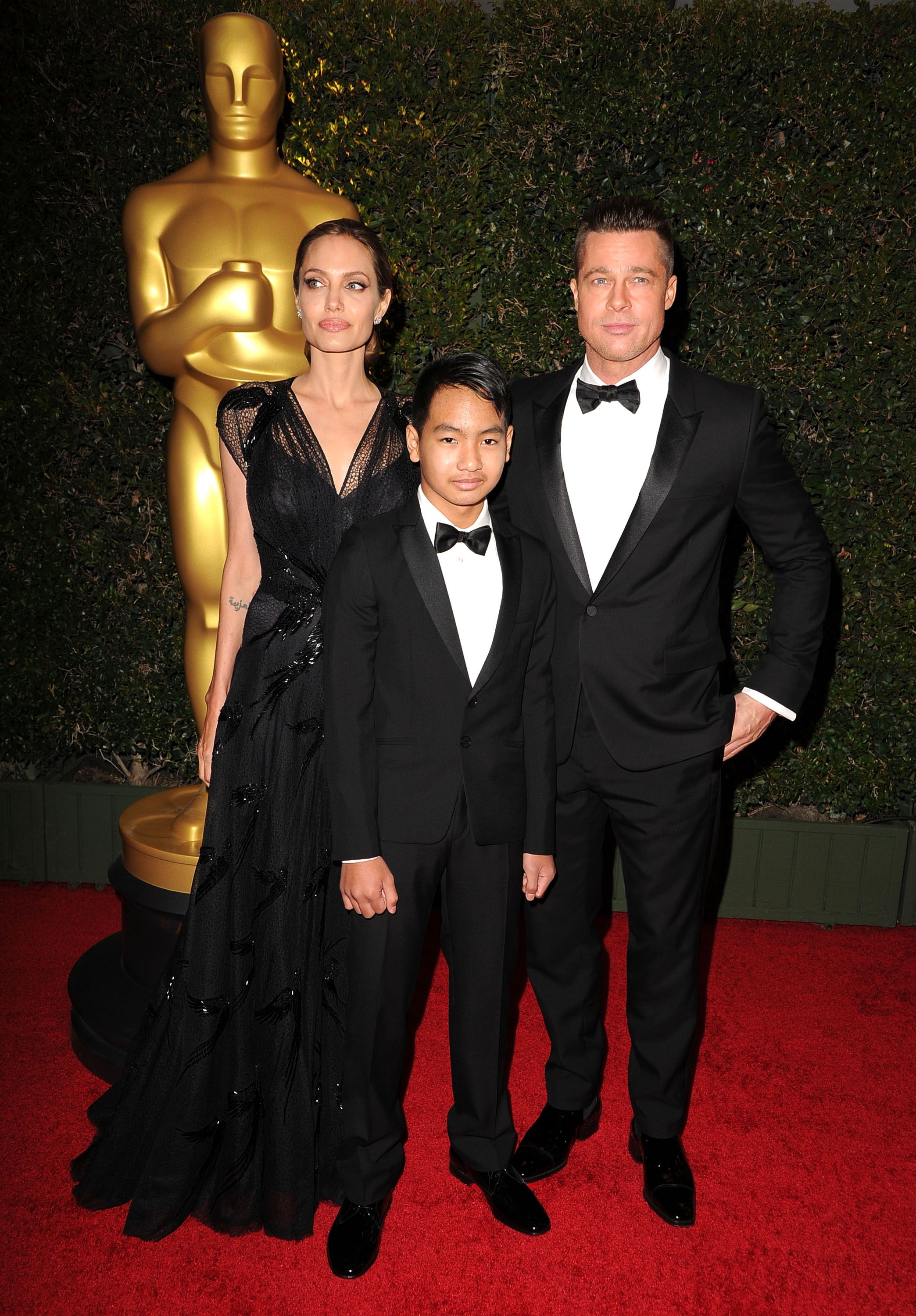 Brad Pitt, Maddox Jolie-Pitt and Angelina Jolie/Photo:Getty Images