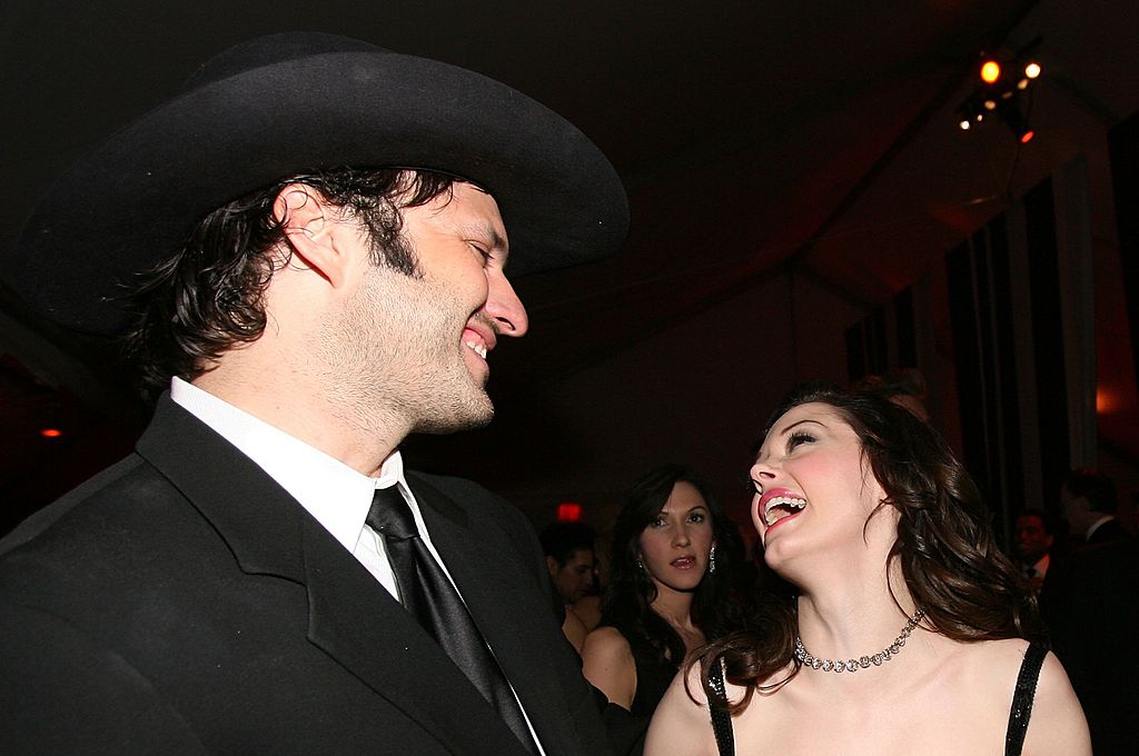 Image Credit: Getty Images / Director Robert Rodriguez (L) and actress Rose McGowan attend the Weinstein Company's 2007 Golden Globes After Party held at the Beverly Hilton.