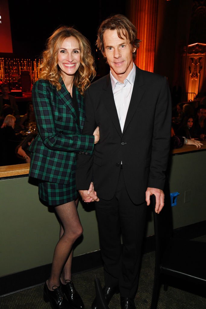 Image Source: Getty Images/Julia Roberts and Daniel Moder attend CORE Gala: A Gala Dinner to Benefit CORE and 10 Years of Life-Saving Work Across Haiti & Around the World at Wiltern Theatre on January 15, 2020 in Los Angeles, California Image Source: Getty Images/Julia Roberts and Daniel Moder attend CORE Gala: A Gala Dinner to Benefit CORE and 10 Years of Life-Saving Work Across Haiti & Around the World at Wiltern Theatre on January 15, 2020 in Los Angeles, California