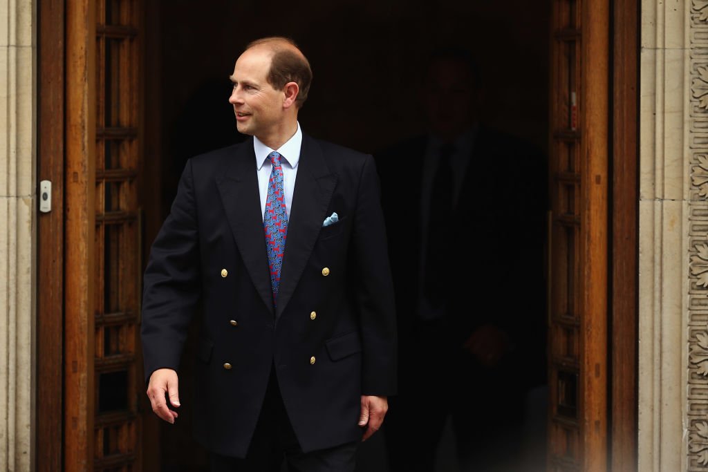 Image Credit: Getty Images / Prince Edward, Earl of Wessex leaves after a visit to Prince Philip, the Duke of Edinburgh as he celebrates his 92nd birthday in a London Clinic on June 10, 2013 in London.