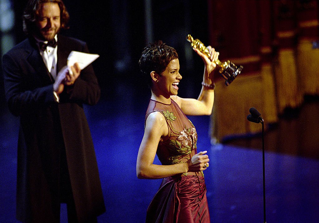 Image Credits: Getty Images / Getty Images | Oscar Winner Halle Berry Winner Accepts The Best Actress Academy Award For Her Performance In The Film "Monster's Ball"