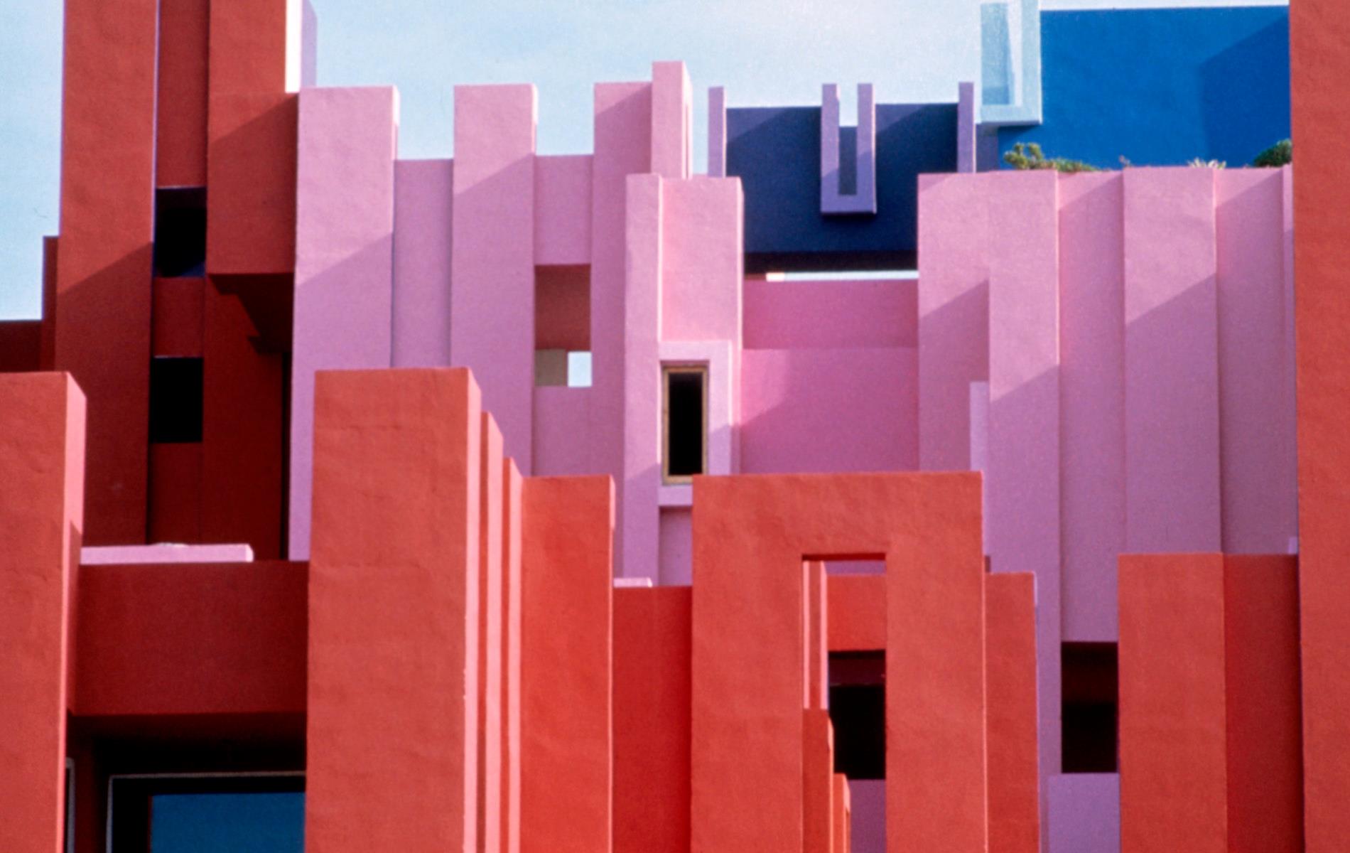 Image Credit: Facebook/Ricardo Bofill Taller de Arquitectura Image Credit: Facebook/Ricardo Bofill Taller de Arquitectura