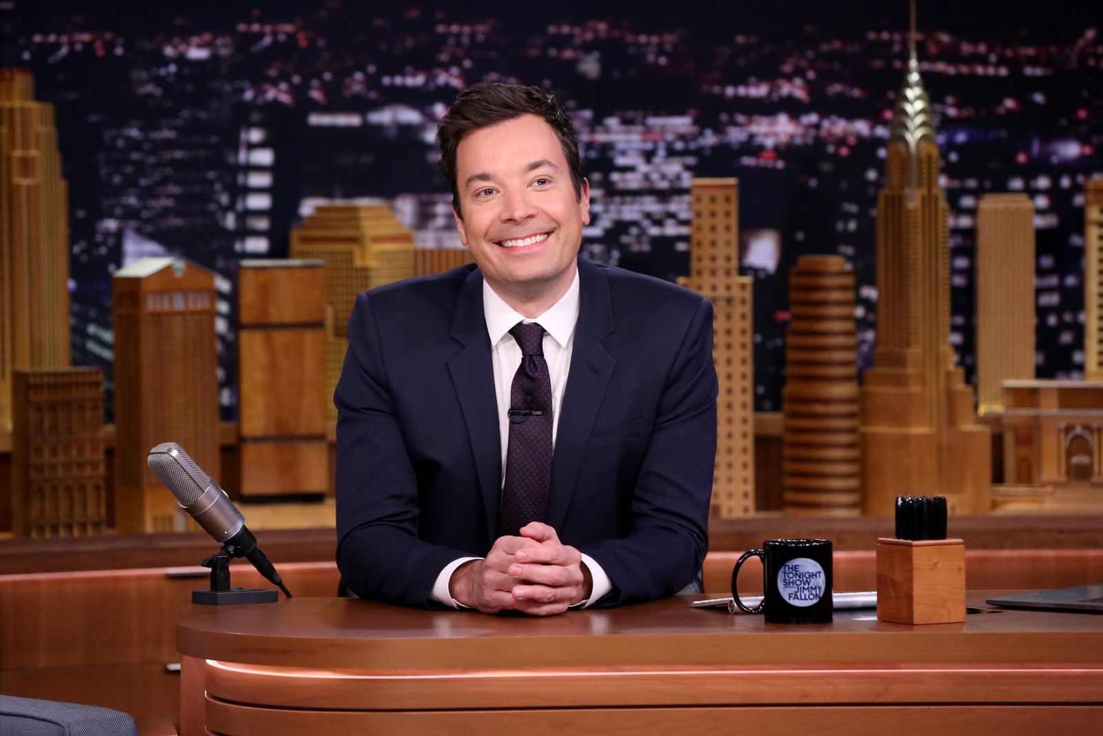 Jimmy Fallon pictured on "The Tonight Show Starring Jimmy Fallon" in 2016/Photo:Getty Images