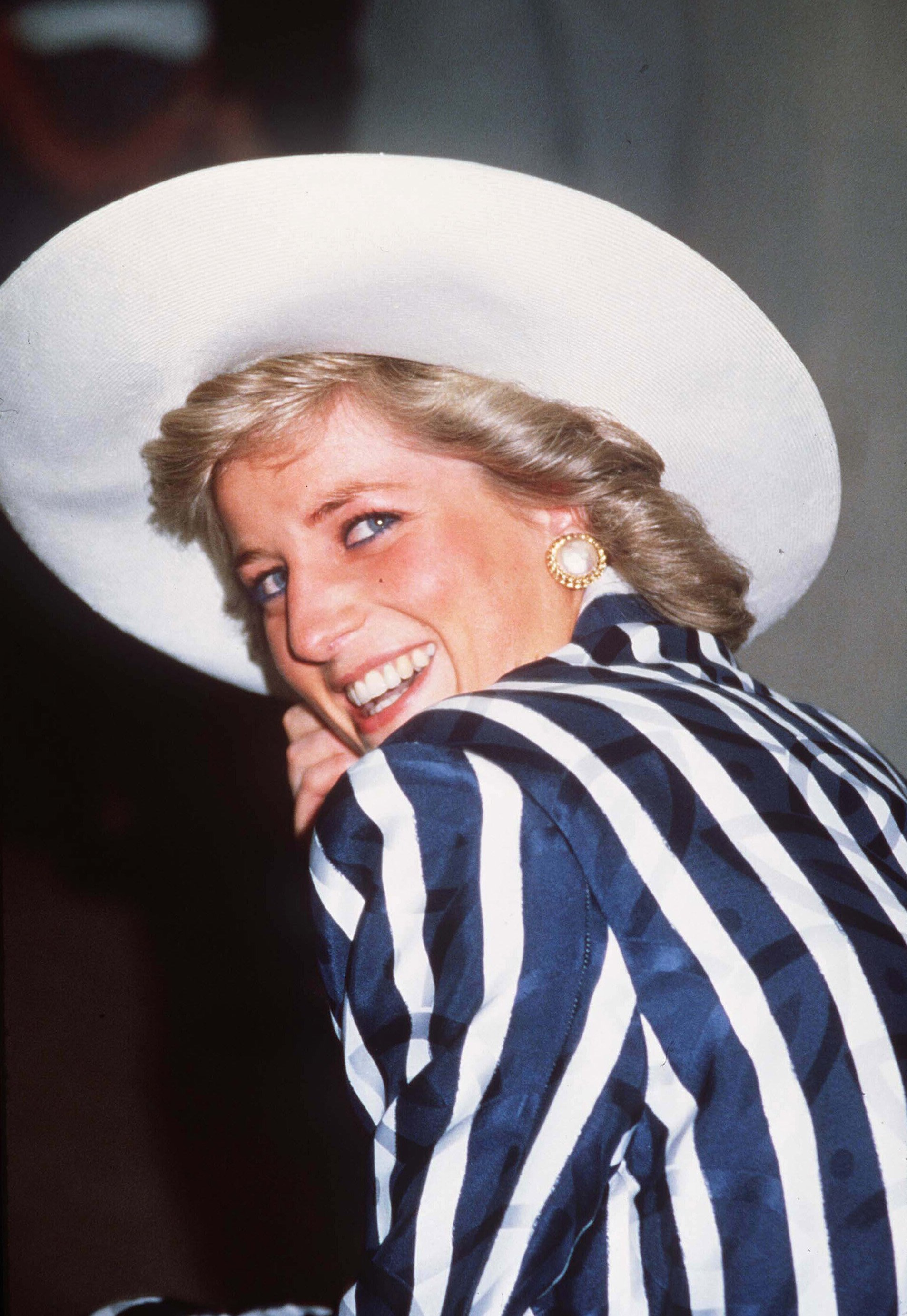 Image Credits: Getty Images | Princess Diana Smiling For The Camera