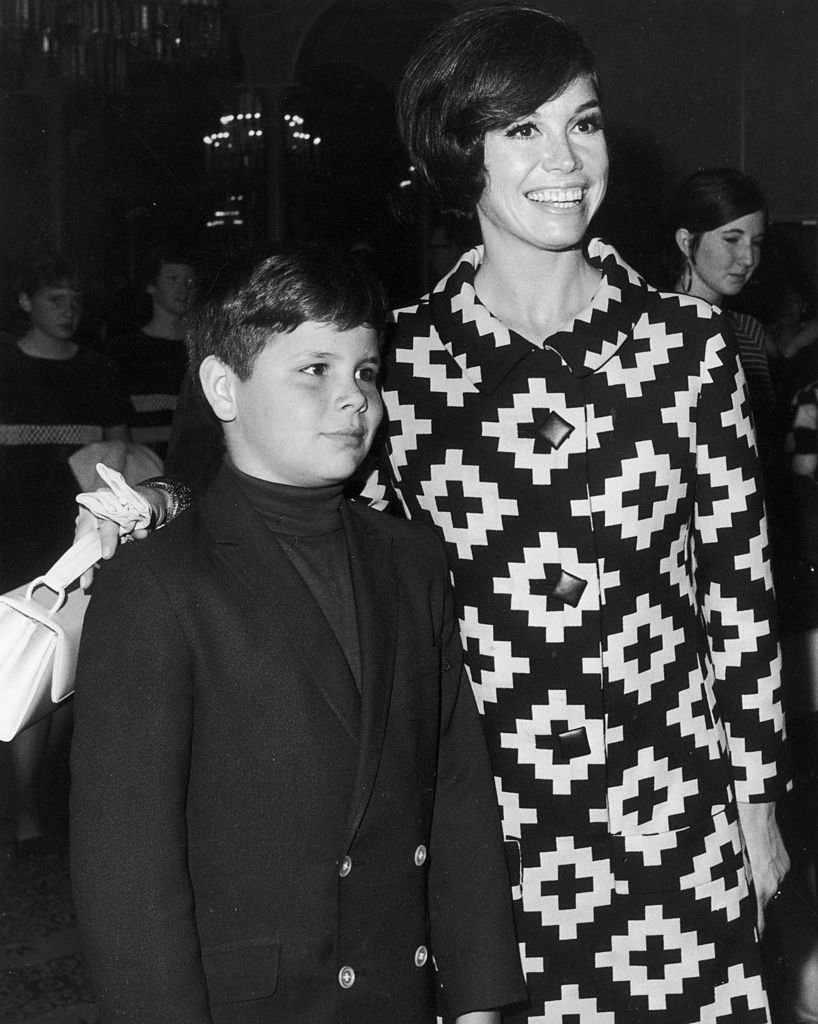 Image Credits: Getty Images | Mary Tyler Moore with son Richard Meeker