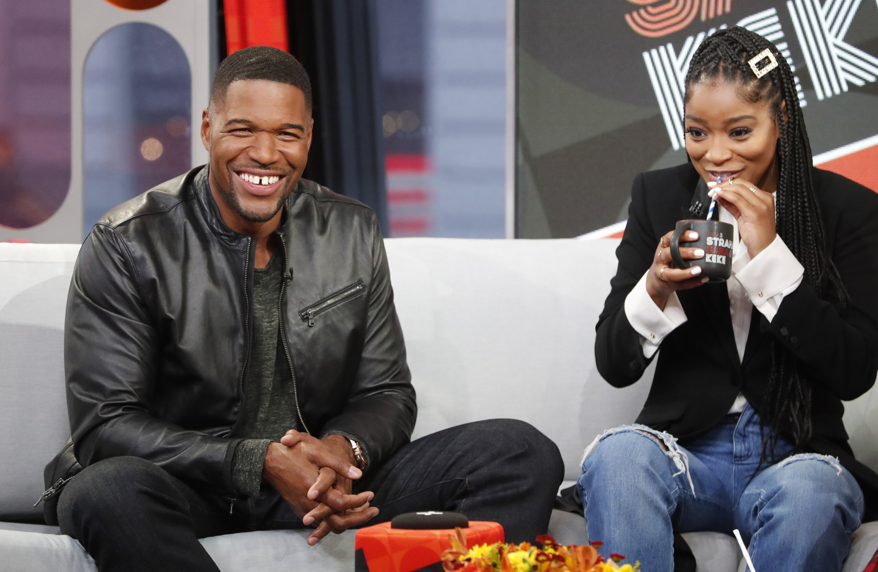 Co Hosts Of Good Morning America - 23djc4j