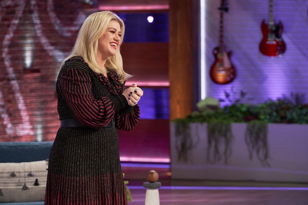 Image Credit: Getty Images / Kelly Clarkson on season 1 of her talk show, The Kelly Clarkson Show.