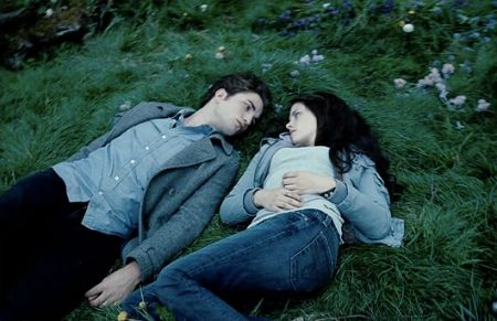 Image Credits: Lions Gate Entertainment - Paramount Pictures/Twilight Saga Image Credits: Lions Gate Entertainment - Paramount Pictures/Twilight Saga