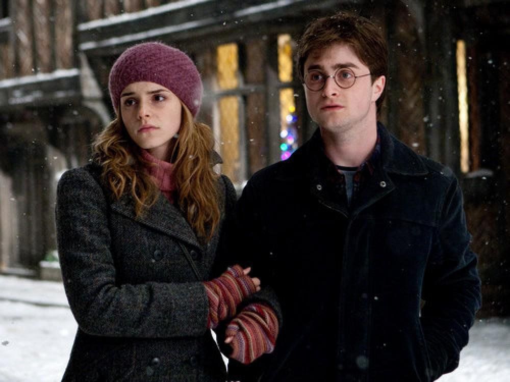 Image Credits: Pinterest/POPSUGAR - Warner Bros Pictures/Harry Potter Saga