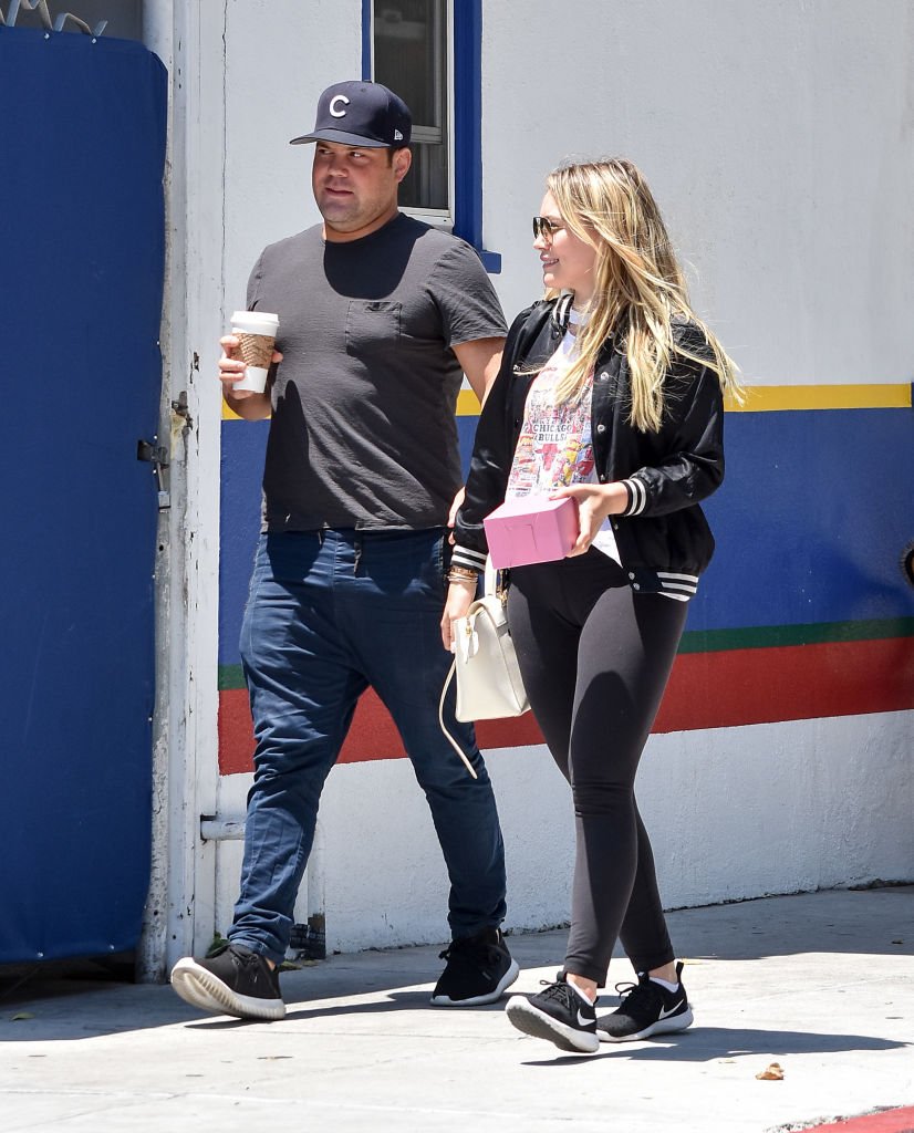 Image Source: Getty Images/BG015/Bauer-Griffin/Mike Comrie and Hilary Duff are seen on July 03, 2017 in Los Angeles, California