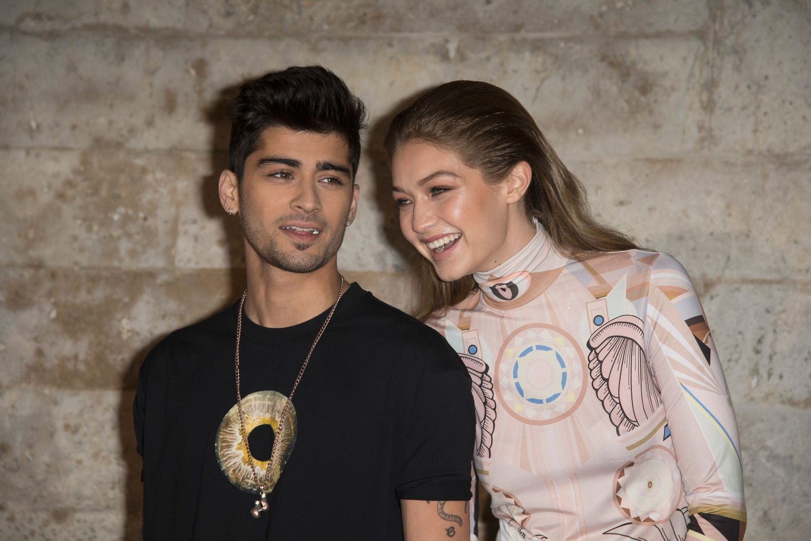 Zayn Malik and Gigi Hadid attend the Givenchy show as part of the Paris Fashion Week Womenswear Spring/Summer 2017/Photo:Getty Images