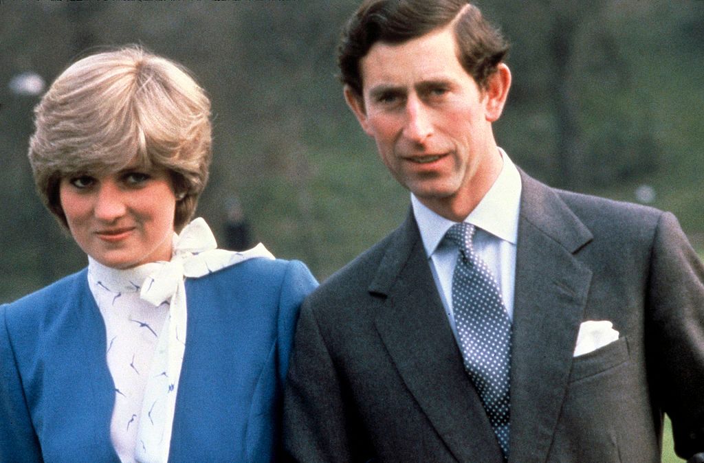 Princess Diana, Princess of Wales and Prince Charles, Prince of Wales pose outside Buckingham Palace / Getty Images Princess Diana, Princess of Wales and Prince Charles, Prince of Wales pose outside Buckingham Palace / Getty Images