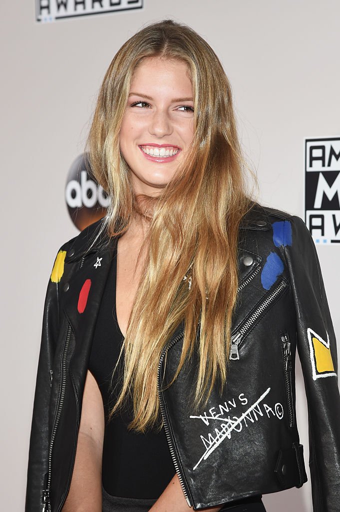 Image Credits: Getty Images / Frazer Harrison / AMA2016 | Maggie Elizabeth McGraw attends the 2016 American Music Awards at Microsoft Theater on November 20, 2016 in Los Angeles, California. Image Credits: Getty Images / Frazer Harrison / AMA2016 | Maggie Elizabeth McGraw attends the 2016 American Music Awards at Microsoft Theater on November 20, 2016 in Los Angeles, California.