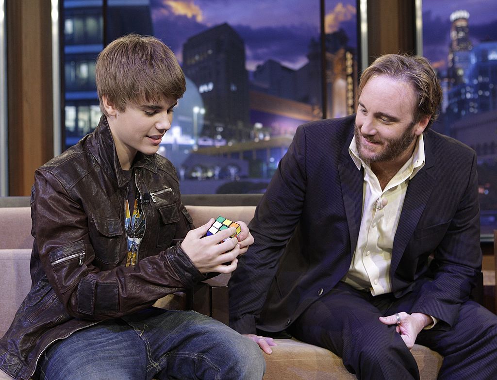 Image Credit: Getty Images / Justin Bieber, actor Jay Mohr during a commercial break on January 28, 2011. Image Credit: Getty Images / Justin Bieber, actor Jay Mohr during a commercial break on January 28, 2011.