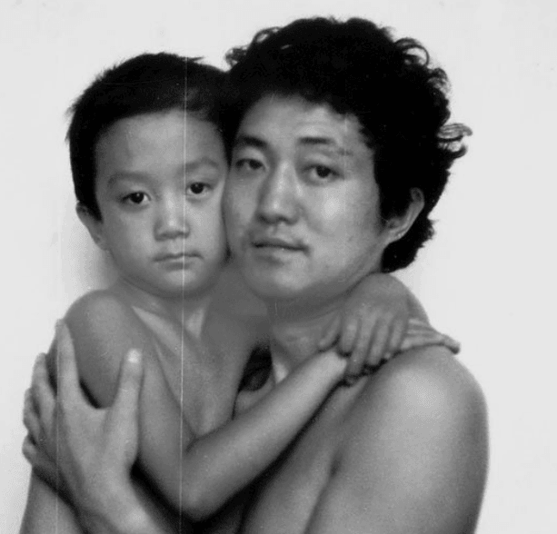 Image Credit: Imgur/Davko | Original Photographs by Tian Jun. Image Credit: Imgur/Davko | Original Photographs by Tian Jun.