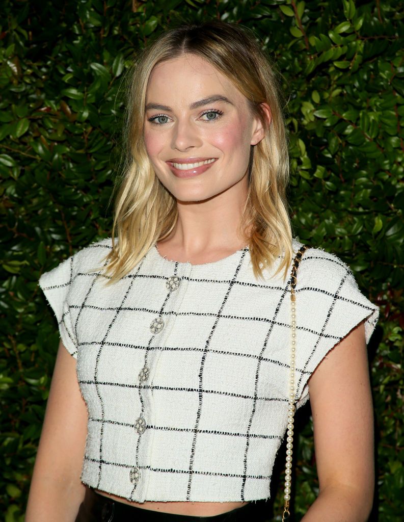 Margot Robbie attending Paris Fashion Week/Photo:Getty Images