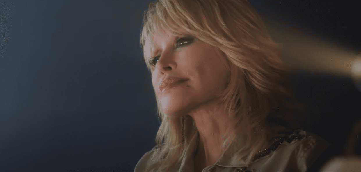 Image source: YouTube | Dolly Parton
