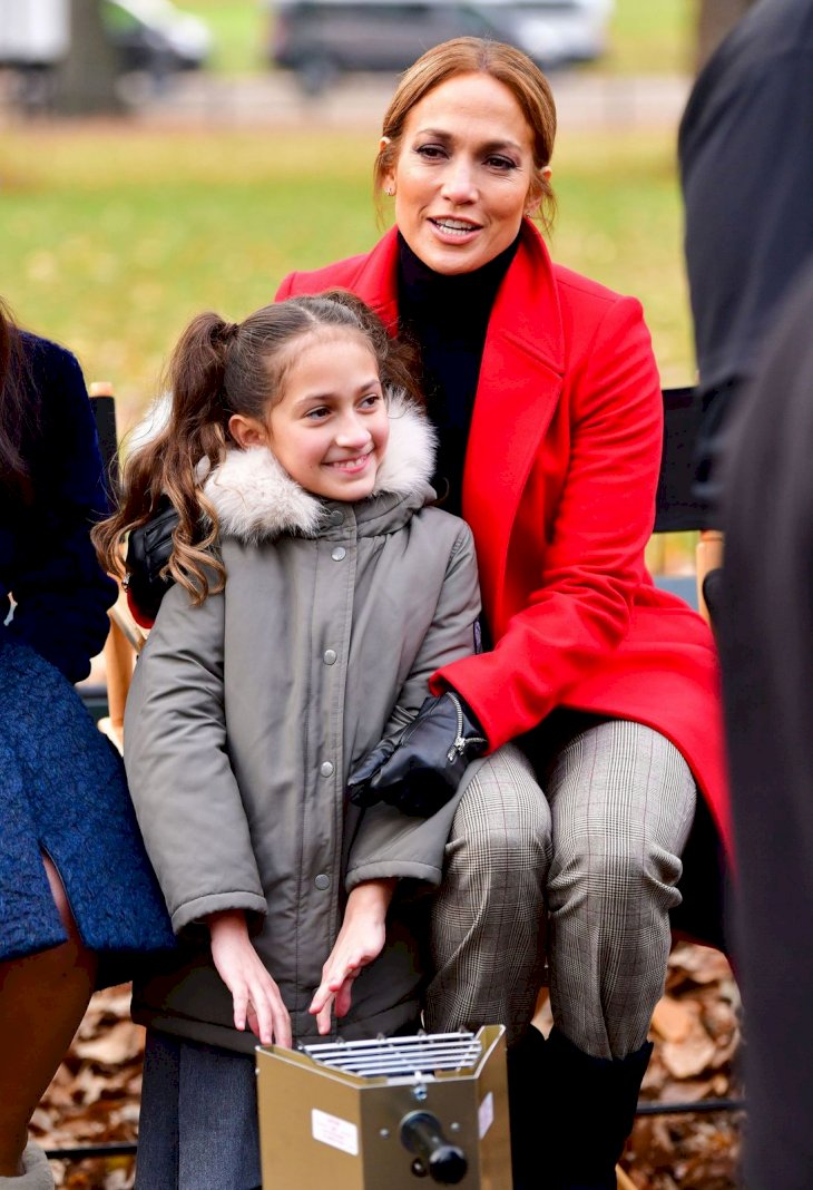 Jennifer Lopez and Emme Muniz/Photo:Getty Images