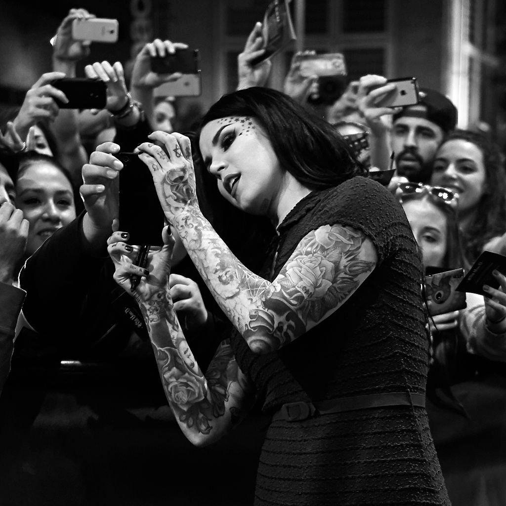 Image Credits: Getty Images / Carlos Alvarez | Tattoo Artist Kat Von D presents her new Make Up Collection "Kat Von D Beauty" at the Callao cinema on October 7, 2015 in Madrid, Spain. Image Credits: Getty Images / Carlos Alvarez | Tattoo Artist Kat Von D presents her new Make Up Collection "Kat Von D Beauty" at the Callao cinema on October 7, 2015 in Madrid, Spain.