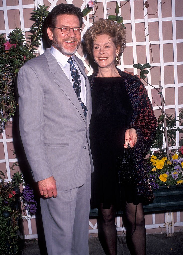 Image Credits: Getty Images / Ron Galella, Ltd. / Ron Galella Collection | Actor Robert Foxworth and actress Elizabeth Montgomery attend Allan Carr and Nikki Haskell Hosts a Party for Ivana Trump's New Book "For Love Alone" on April 14, 1992 at The Bistro in Beverly Hills, California. Image Credits: Getty Images / Ron Galella, Ltd. / Ron Galella Collection | Actor Robert Foxworth and actress Elizabeth Montgomery attend Allan Carr and Nikki Haskell Hosts a Party for Ivana Trump's New Book "For Love Alone" on April 14, 1992 at The Bistro in Beverly Hills, California.