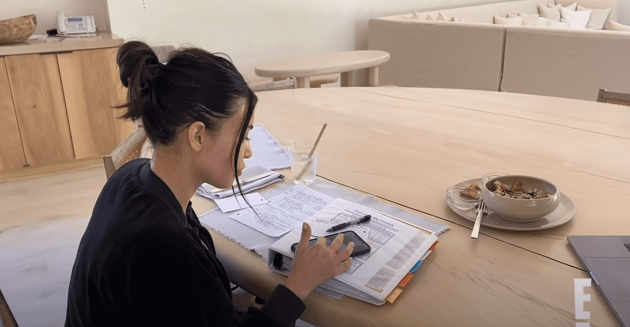Image Source: YouTube/ Keeping Up With The Kardashians | Still of Kim in a recent episode of Keeping up with the Kardashians
