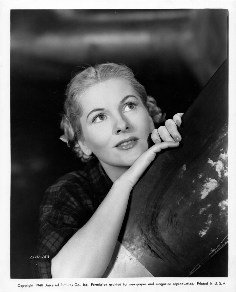 Image Source: Getty Images/Universal Pictures/De Carvalho Collection/Fontaine as ’Dee Dee Dillwood' in a publicity shot from the movie 'You Gotta Stay Happy'