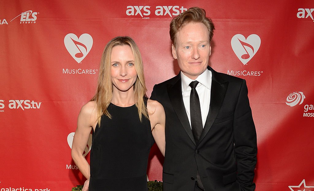 Image Source: Getty Images/Getty Images for NARAS/Larry Busacca | O'Brien and his wife at a red carpet event Image Source: Getty Images/Getty Images for NARAS/Larry Busacca | O'Brien and his wife at a red carpet event
