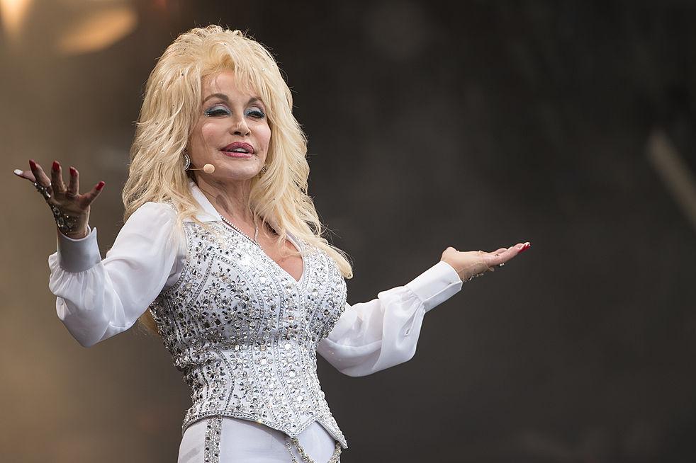 Dolly Parton: A Timeline Of Her Fashion & Hair