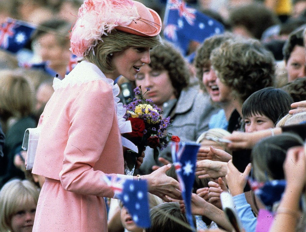 Image Credits: Getty Images | Princess Diana loved greeting and interacting with children