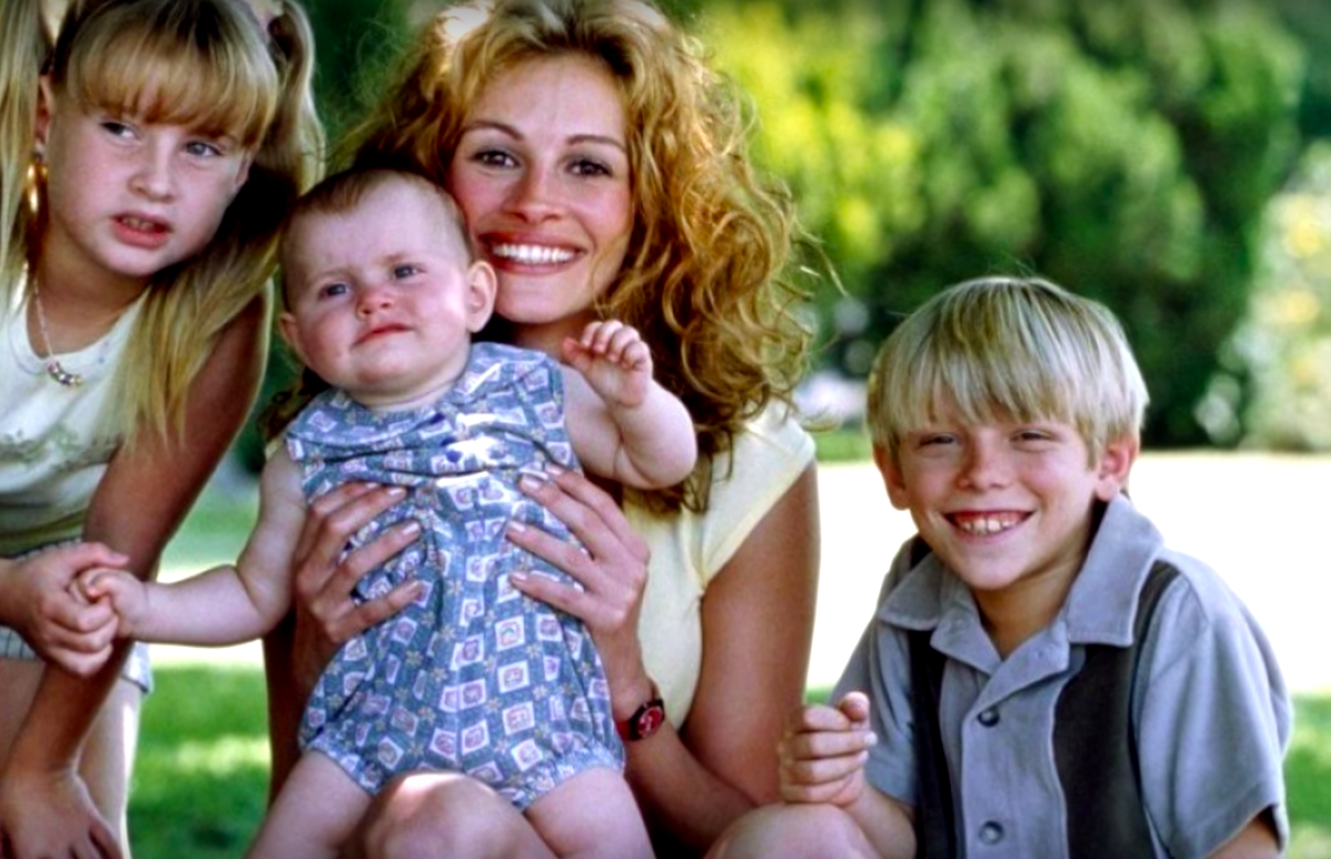 Meet Julia Roberts' Beautiful Family Famous Husband and Three Rarely