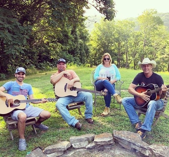 Image credit: Instagram/Garth Brooks Image credit: Instagram/Garth Brooks