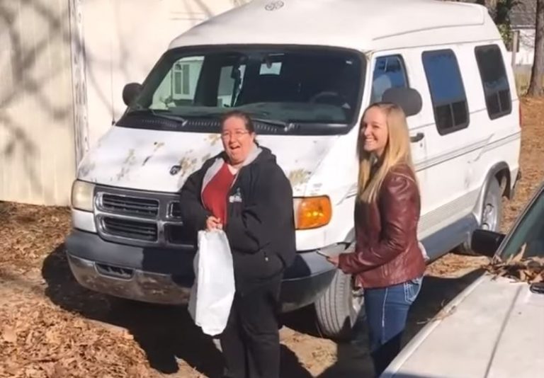 Image Credits: YouTube / The4Hclub | Hollie was ready to record every second of the surprise that would have their parents floored