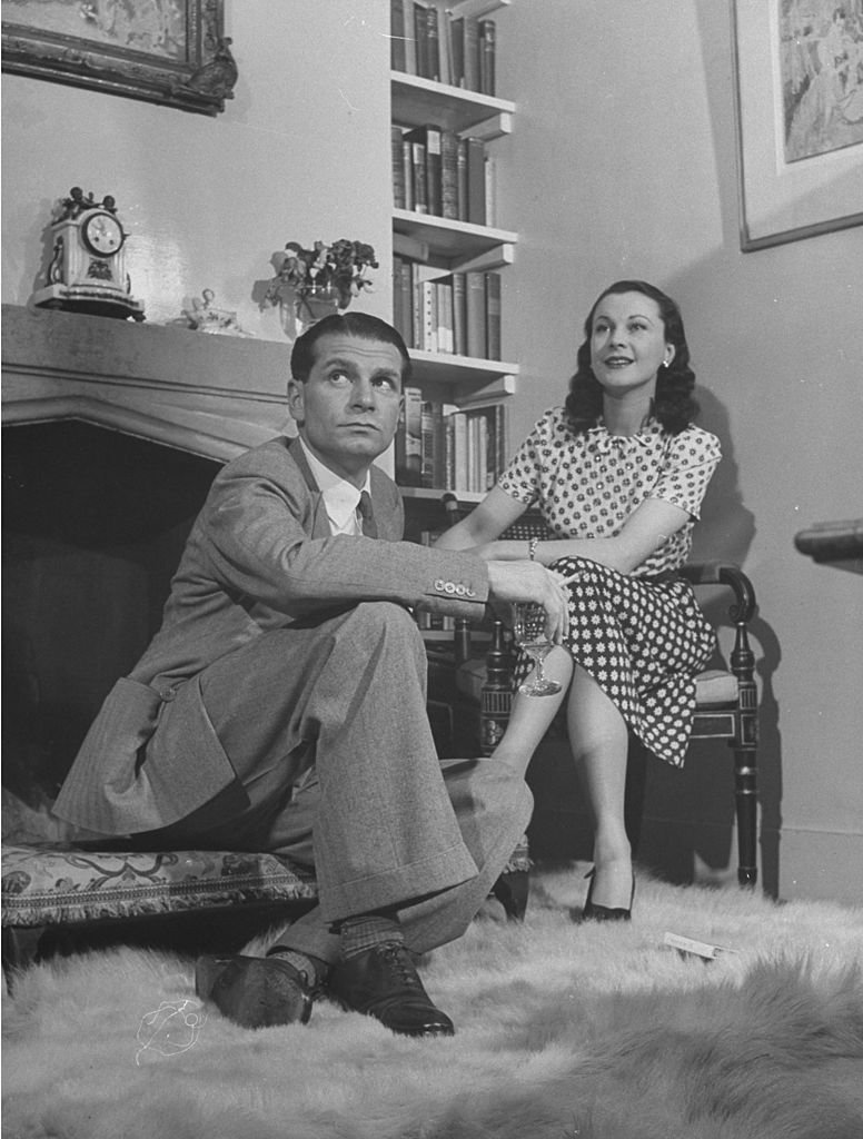 Image Credits: Getty Images / Hans Wild/The LIFE Picture Collection | Vivien Leigh and Laurence Olivier at home
