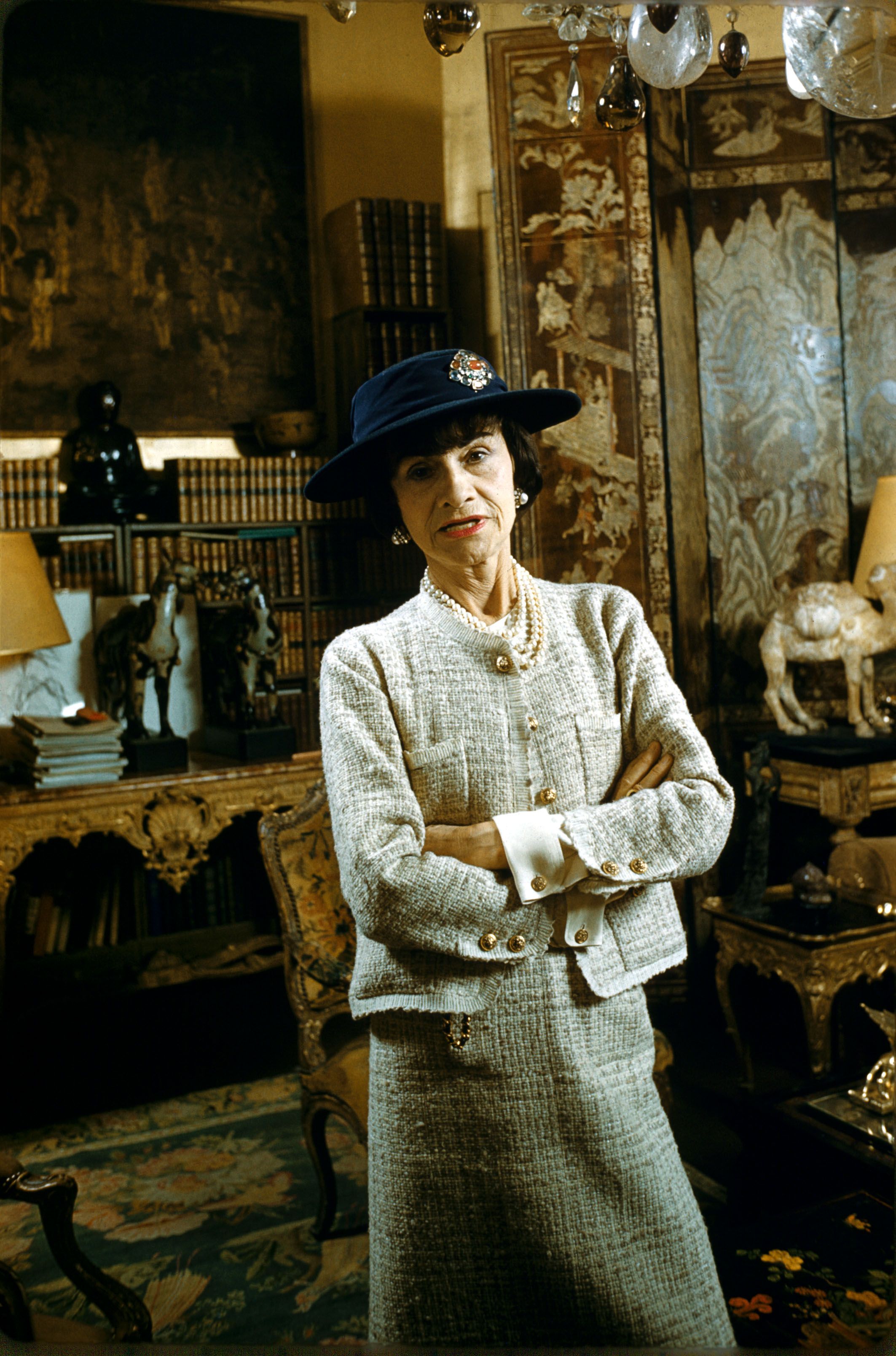 Image Source: Getty Images/Gamma-Rapho via Getty Images/KAMMERMAN | Coco Chanel circa 1959