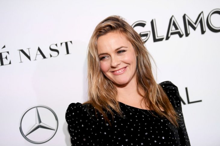 Image Credit: Getty Images / Alicia Silverstone on the red carpet.