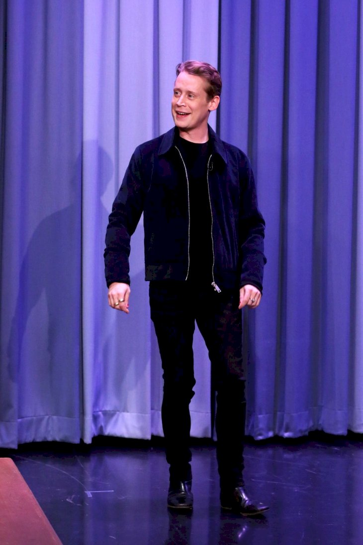 THE TONIGHT SHOW STARRING JIMMY FALLON -- Episode 0970 -- Pictured: Actor Macaulay Culkin arrives to the show on November 28, 2018 -- (Photo by: Andrew Lipovsky/NBCU Photo Bank/NBCUniversal via Getty Images via Getty Images)