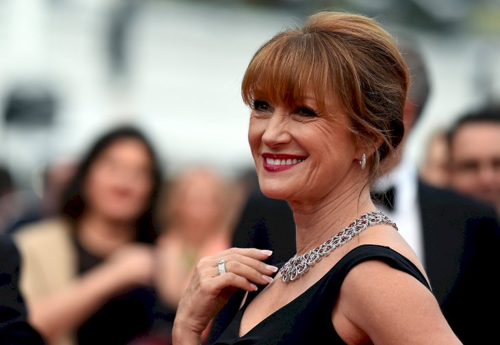 Image Credit: Getty Images / Jane Seymour on the red carpet.