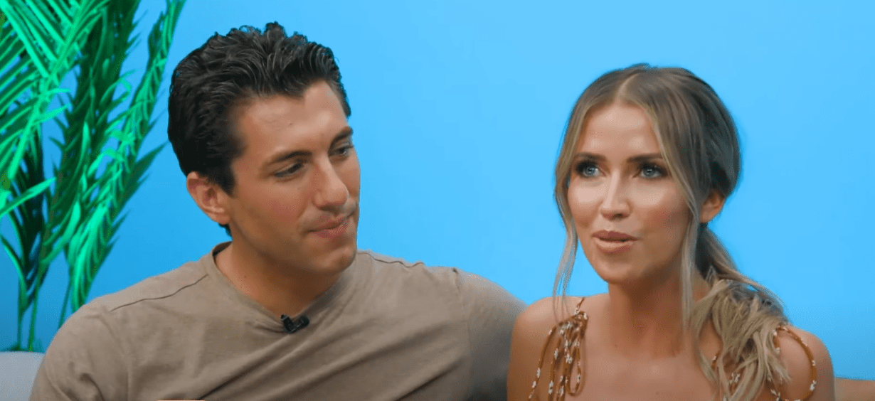 Image source: YouTube | Entertainment Tonight Image source: YouTube | Entertainment Tonight