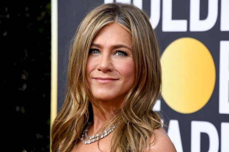 Image Credit: Getty Images/WireImage/Steve Granitz | Jennifer Aniston arrives at the 77th Annual Golden Globe Awards