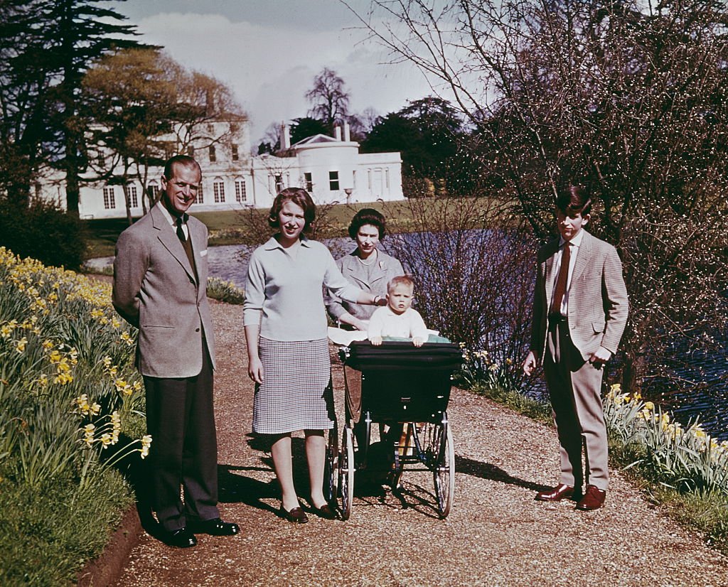 Image Credit: Getty Images - Fox Photos/Hulton Archive Image Credit: Getty Images - Fox Photos/Hulton Archive