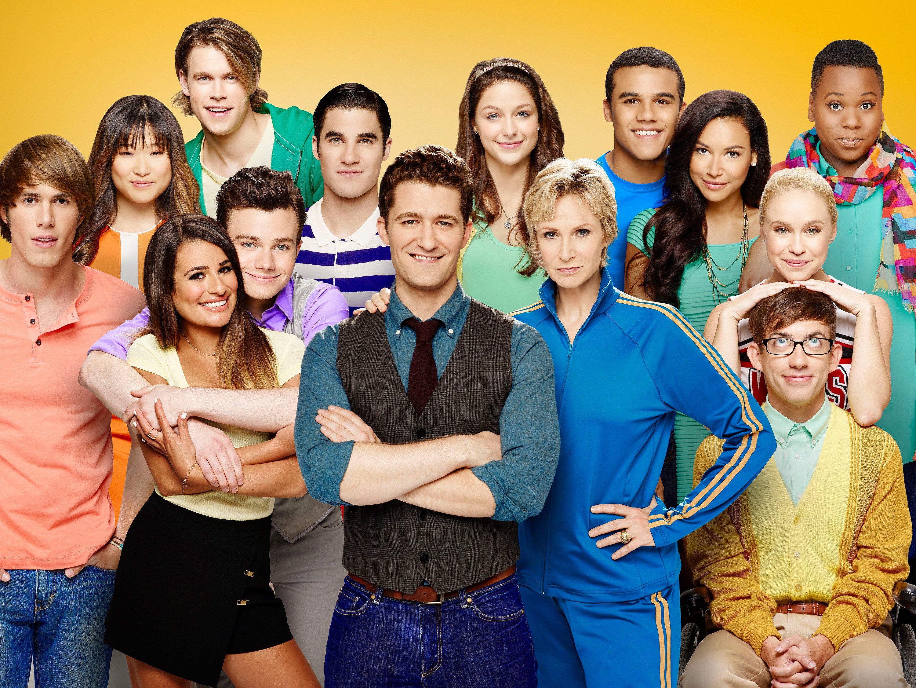 Image Source: Getty Images/The Glee cast by Fox