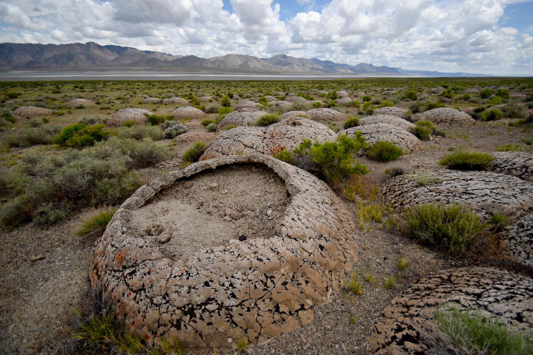 14 000 Year Old Relics Unearthed From This Dried  Up  Nevada 